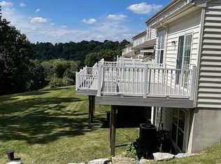 99 Lukens Mill Dr, Coatesville, PA 19320