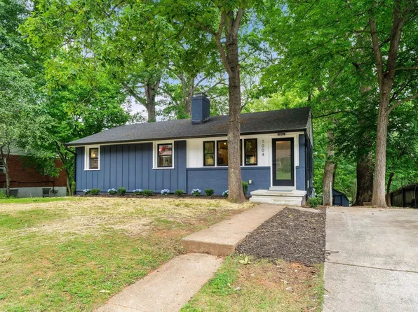 1004 Cottonwood Rd, Charlottesville, VA 22901