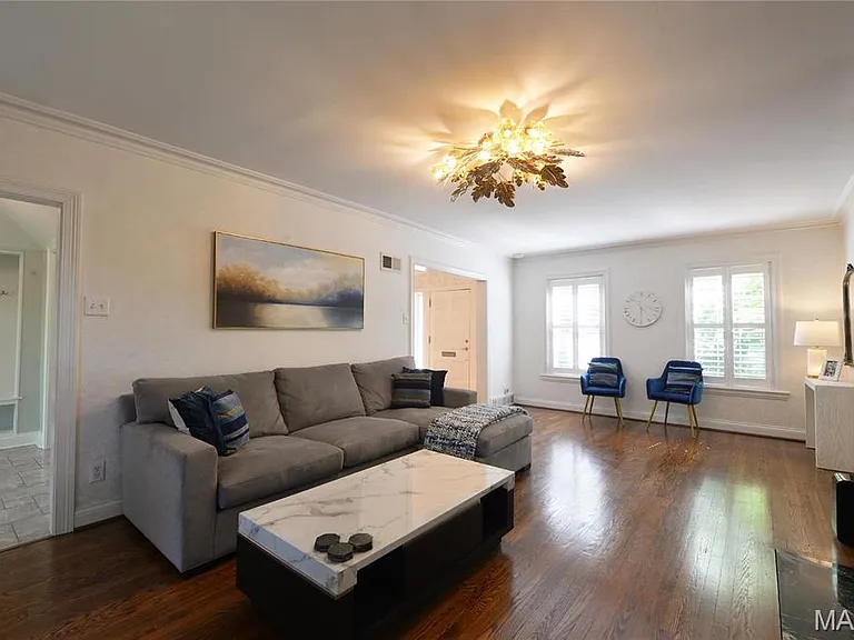 937 S Bemiston Ave — Photo 6
