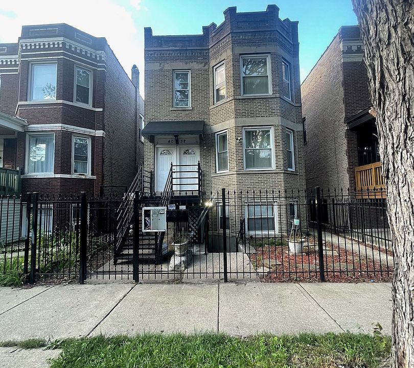 1st image of 4032 W Kamerling Ave