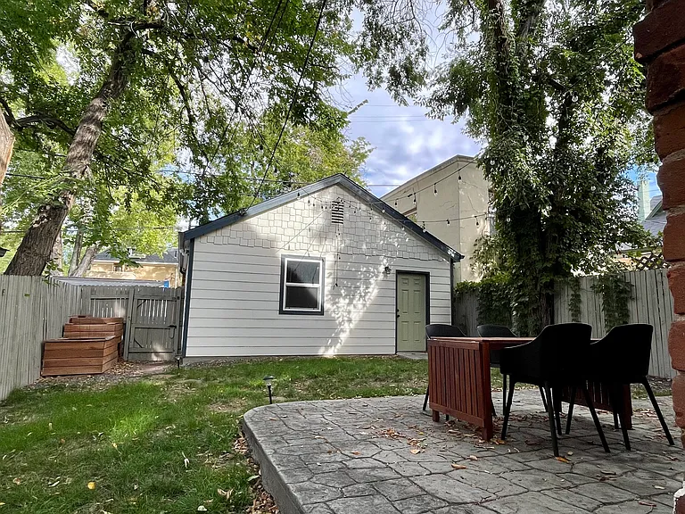 1418 Gaylord St #1 — Photo 9