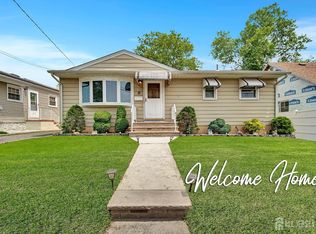 72 1st Ave, Port Reading, NJ 07064