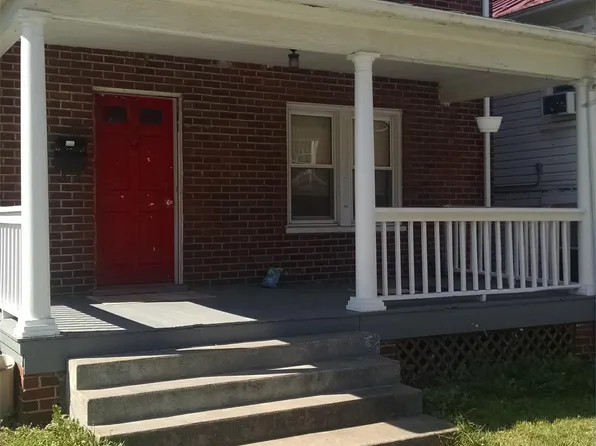 245 E Fairfax Ln, Winchester, VA 22601