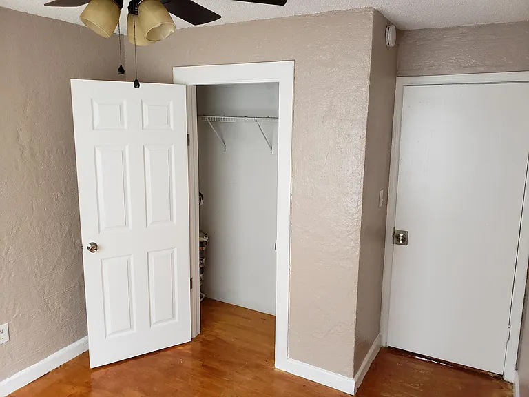 139 S Pine Hills Rd — Photo 9