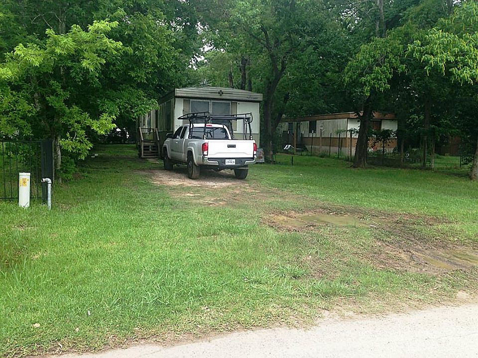 1st image of 1738 Avenue A
