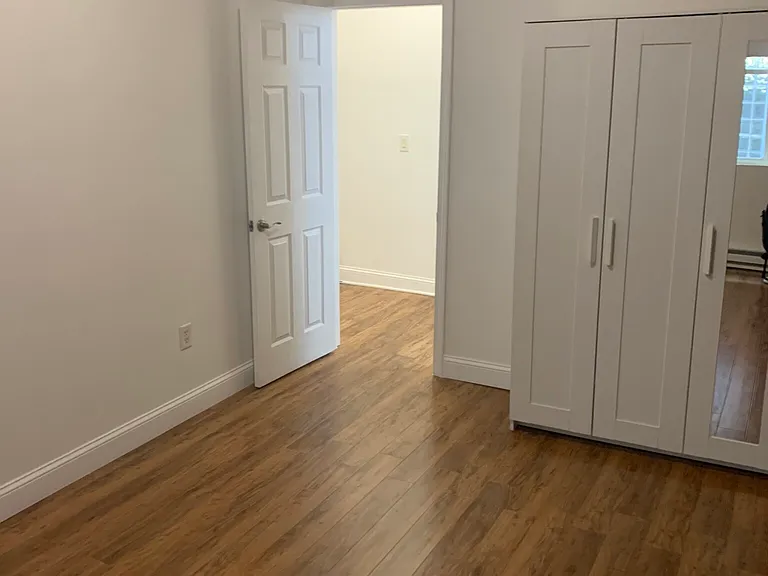 111 Norway St #105 — Photo 8