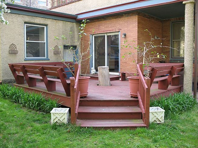 Rear Deck & Kit. Entrance