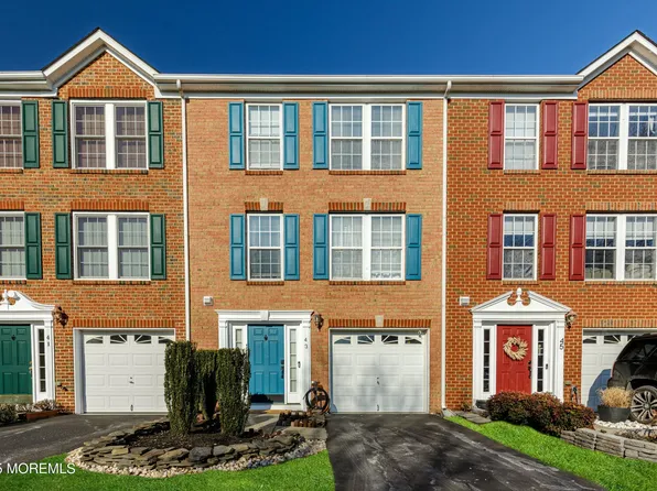 43 Abby Road, Farmingdale, NJ 07727