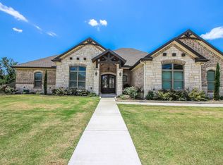 1045 Oak Crest Dr, Salado, TX 76571