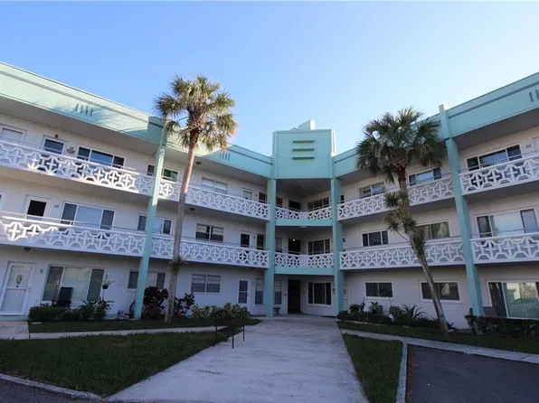 2455 Finlandia Ln APT 9, Clearwater, FL 33763