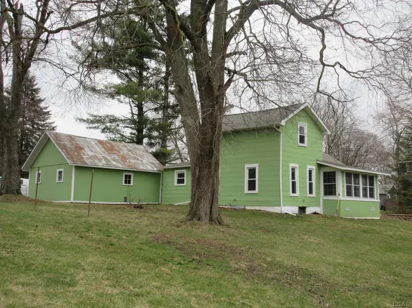 519 E Chicago Blvd, Tecumseh, MI 49286
