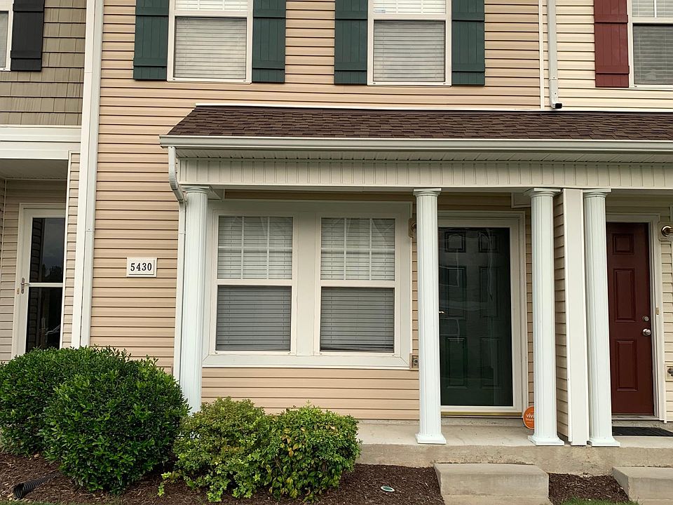 Front entrance facing courtyard