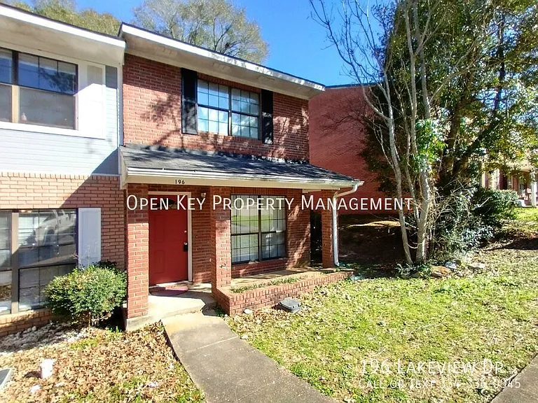 196 Lakeview Dr — Photo 1