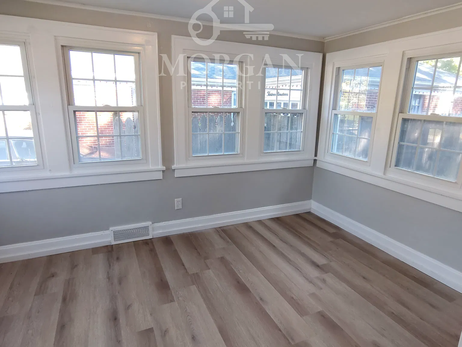 1315 E 8TH ST - - — Photo 4