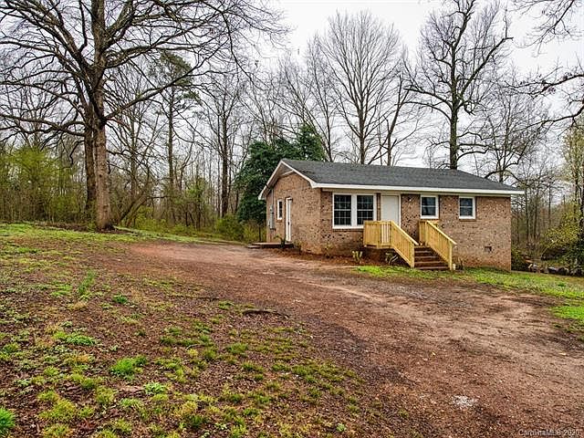 1st image of 1919 Petty Rd