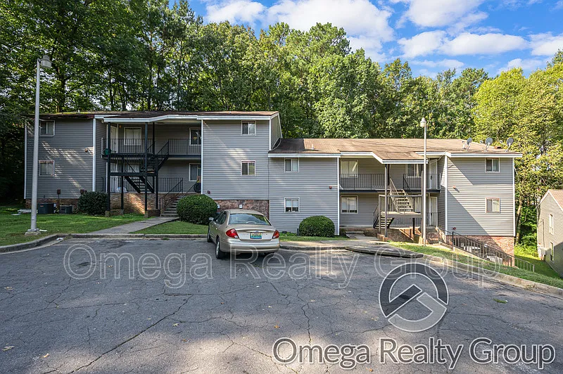 Heather Oaks — Photo 1