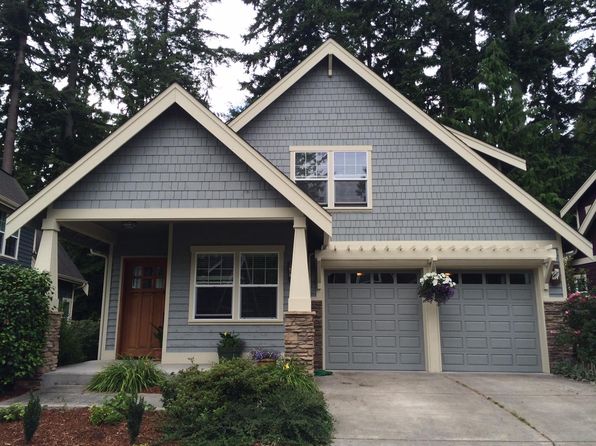 10225 NE Garibaldi Loop, Bainbridge Island, WA