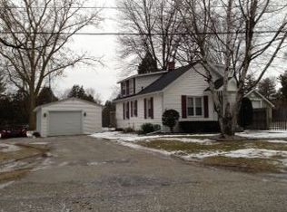 670 Adams Rd, Saginaw, MI 48609