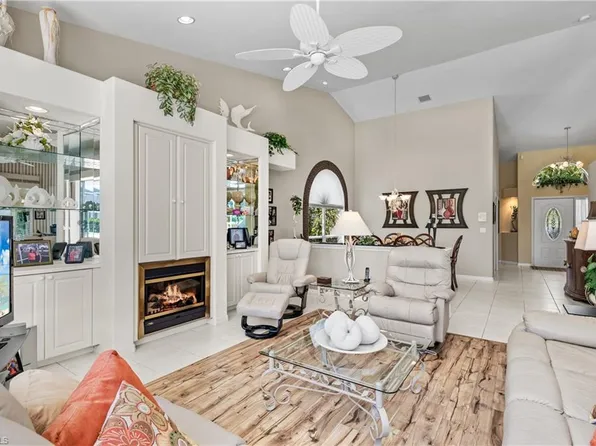 19769 Vintage Trace Cir, Estero, FL 33967