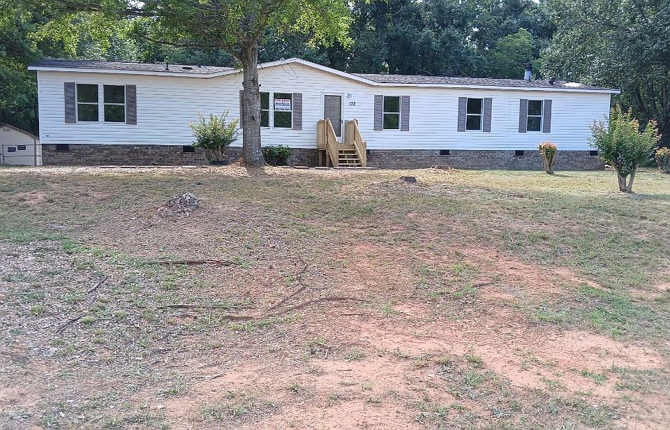 1st image of 132 Kingston Ridge Dr
