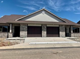 123 N View Dr #B, Branson, MO 65616