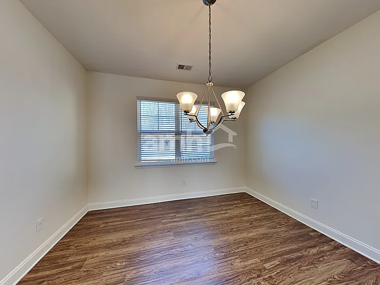 3337 Okelly Dr — Photo 5