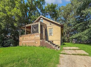 1222 56th St, Des Moines, IA 50311