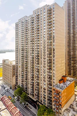 Rented by Mirador Real Estate | media 15