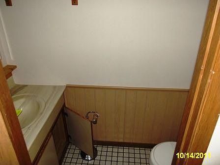 5th image of 430 Meadow Hill Ln