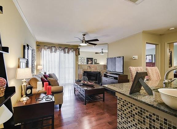 4th image of 8888 Tallwood Dr APT 3109