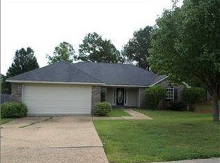 426 West Pl, Madison, MS 39110