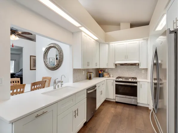 2008 Stonefield Lane, Santa Rosa, CA 95403