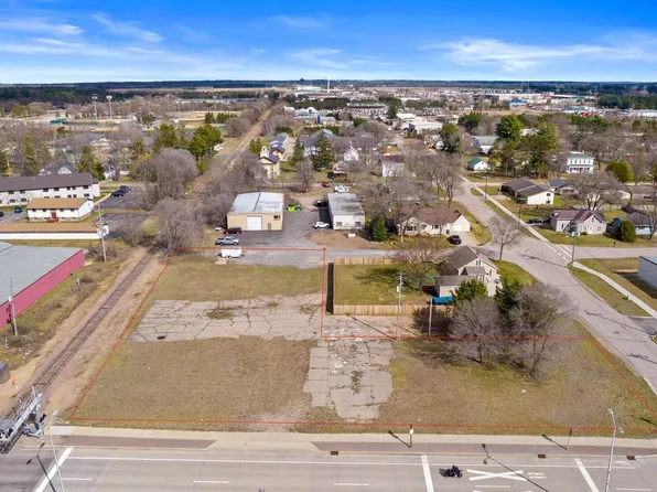 2700 POST ROAD, Plover, WI 54467