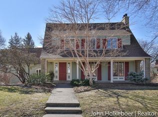 1410 Pontiac Rd SE, Grand Rapids, MI 49506