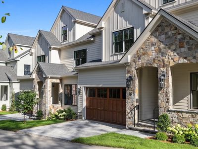 26 Common St #26, Waltham, MA, 02451