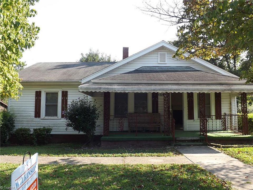 1st image of 1229 Evans St