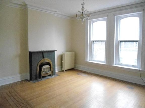 5th image of 196 Linwood Ave #B