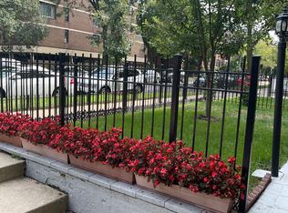 5950 N Kenmore Ave APT 309, Chicago, IL 60660