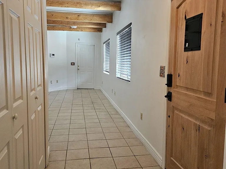 8468 S Pueblo Dr — Photo 2