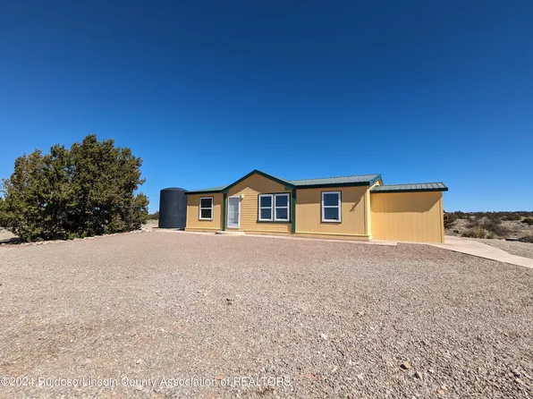 114 Twin Calf Ln, Carrizozo, NM 88301