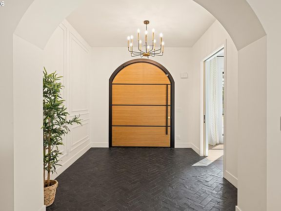 5th image of 19151 Marlin Ct