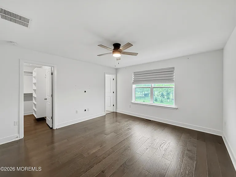 89 Bataan Ave — Photo 31
