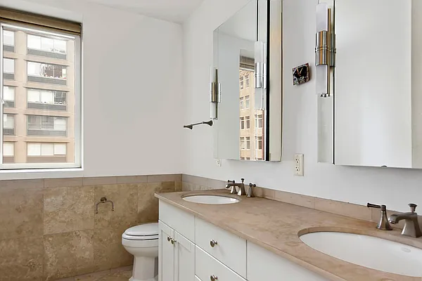 Sold by Corcoran | media 19