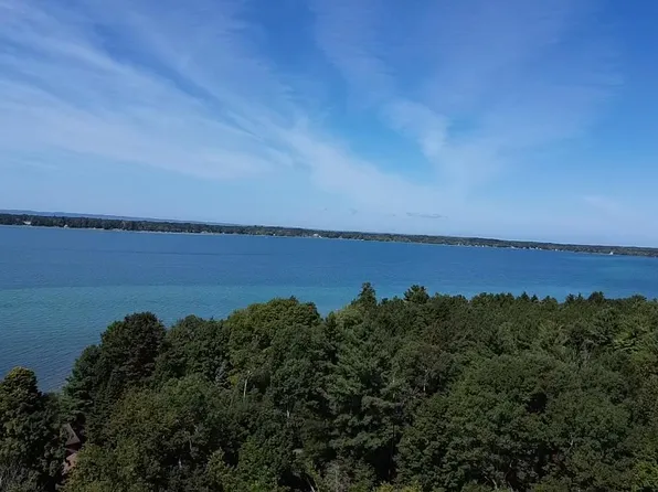 3463 N East Torch Lake Dr, Central Lake MI