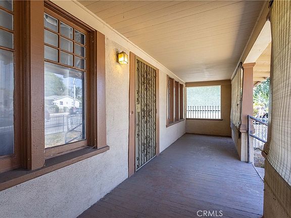 4th image of 206 S Soto St