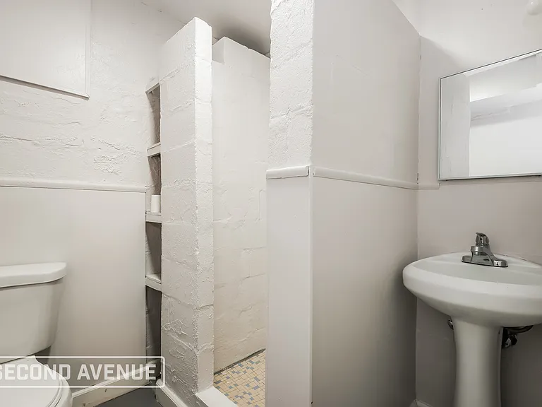 6006 Stanhill Ct — Photo 18