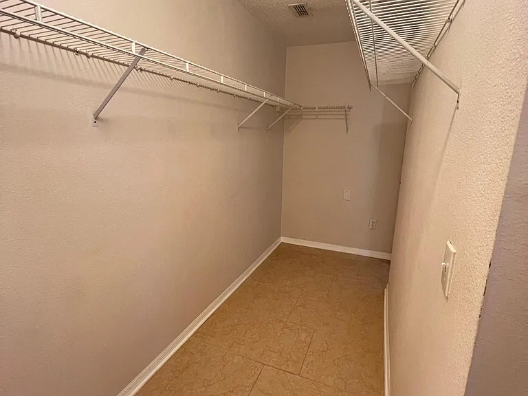 13709 Staghorn Rd — Photo 13