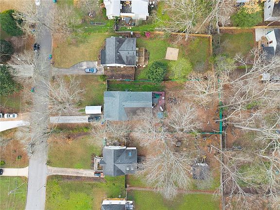 3rd image of 1924 Lomita Rd SE