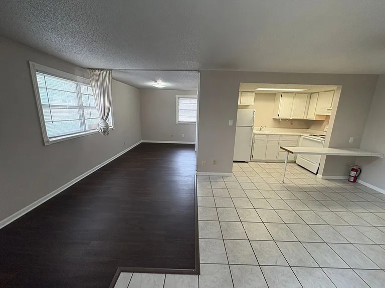 1218 Pomeroy St #12 — Photo 1