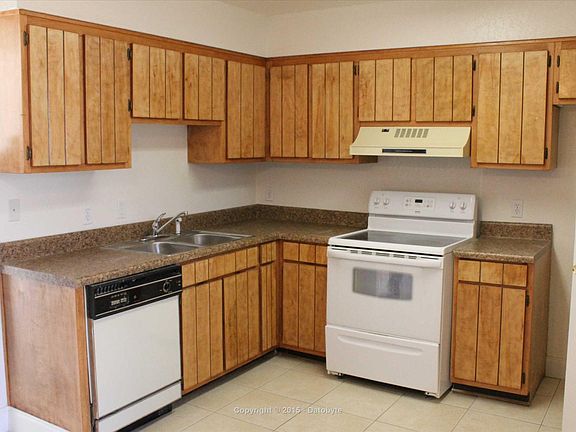 5th image of 1325 Greendale Ave Unit 13